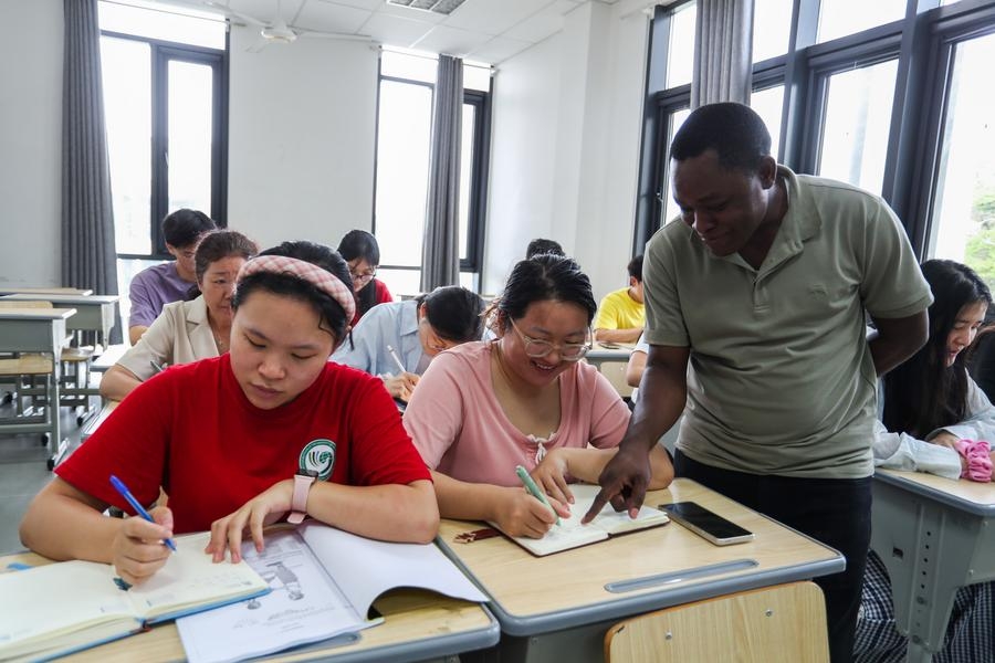 (Hello Africa) How Kiswahili is building a cultural bridge between China, Tanzania