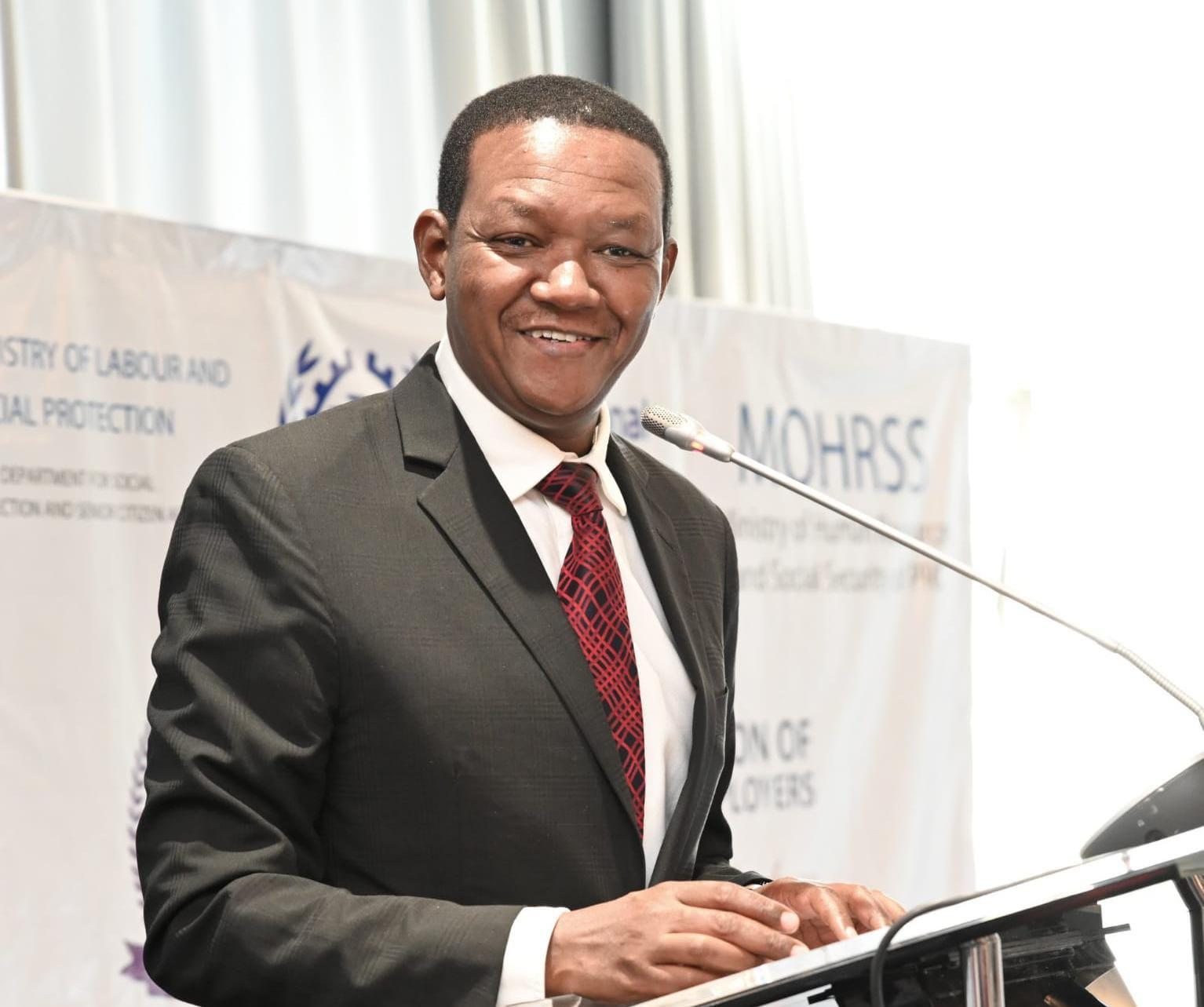 Mutua slams Kenyans over dress code during Qatari job interviews