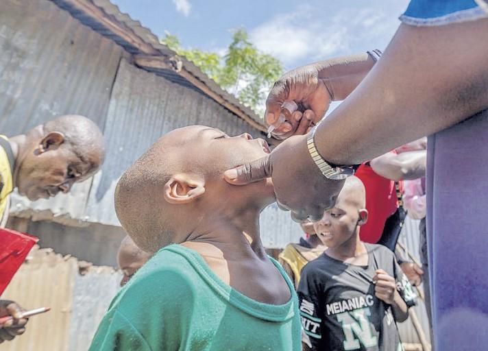 Parents ignore sceptics and allow children to get vaccinated against polio