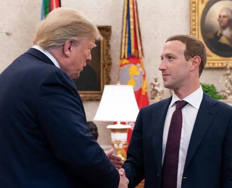 Mark Zuckerberg dines with Donald Trump at Mar-a-Lago