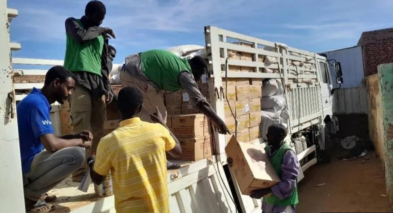 Sudan capital gets first aid convoy since war began