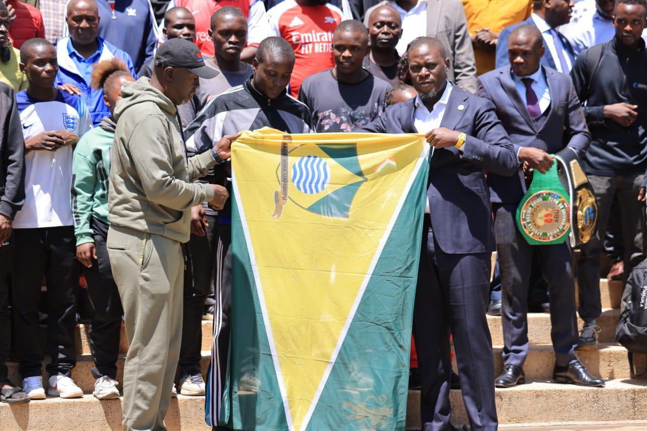 Sakaja flags off boxing team ahead of inter-cities tournament in Uganda