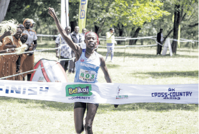 Ekalale shines in Valencia, records fourth fastest 10K time