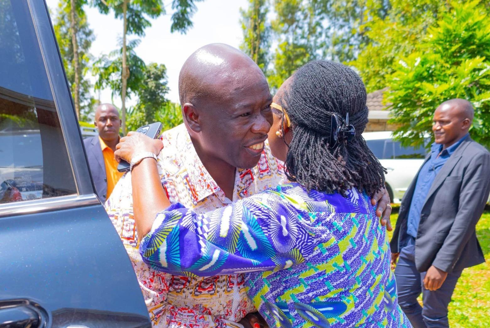 Gachagua holds talks with Martha Karua at her home in Kirinyaga