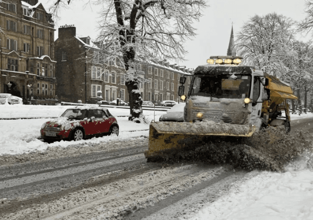 Flights and trains cancelled as snow hits UK