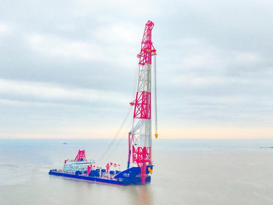 World's largest pile-driving vessel commissioned in east China