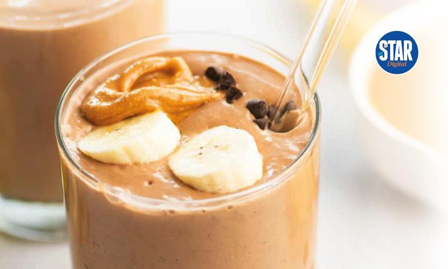 How to make peanut butter and banana smoothie