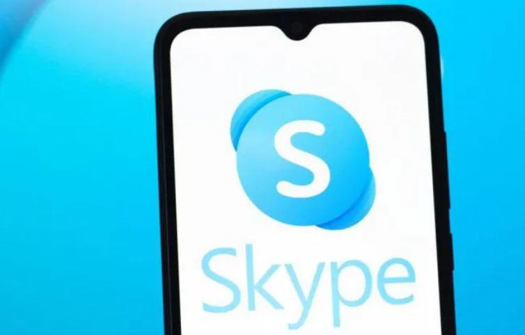 Skype announces it will close in May