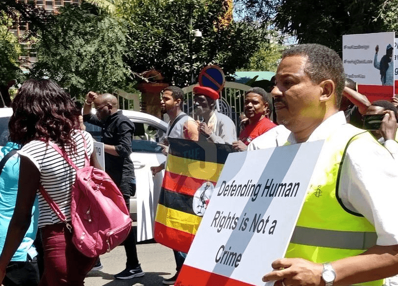 [PHOTO] Activists hold protests, demand Besigye's release