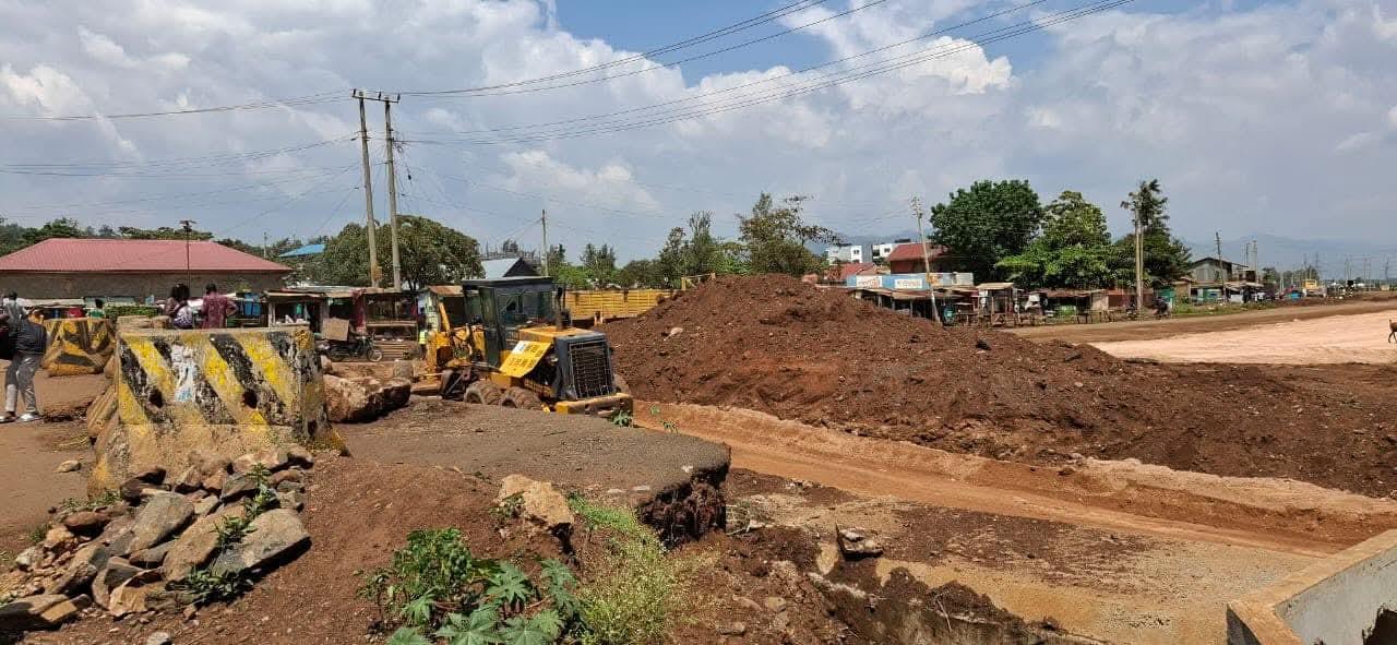 Construction of stalled Kisumu-Muhoroni-Kipsitet road resumes