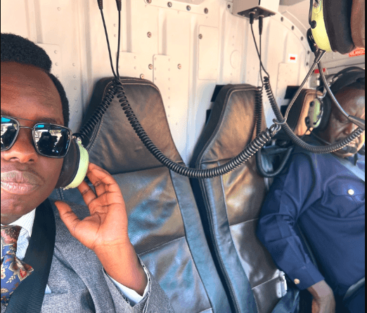 Kasmuel accompanies Raila to Migori on a chopper