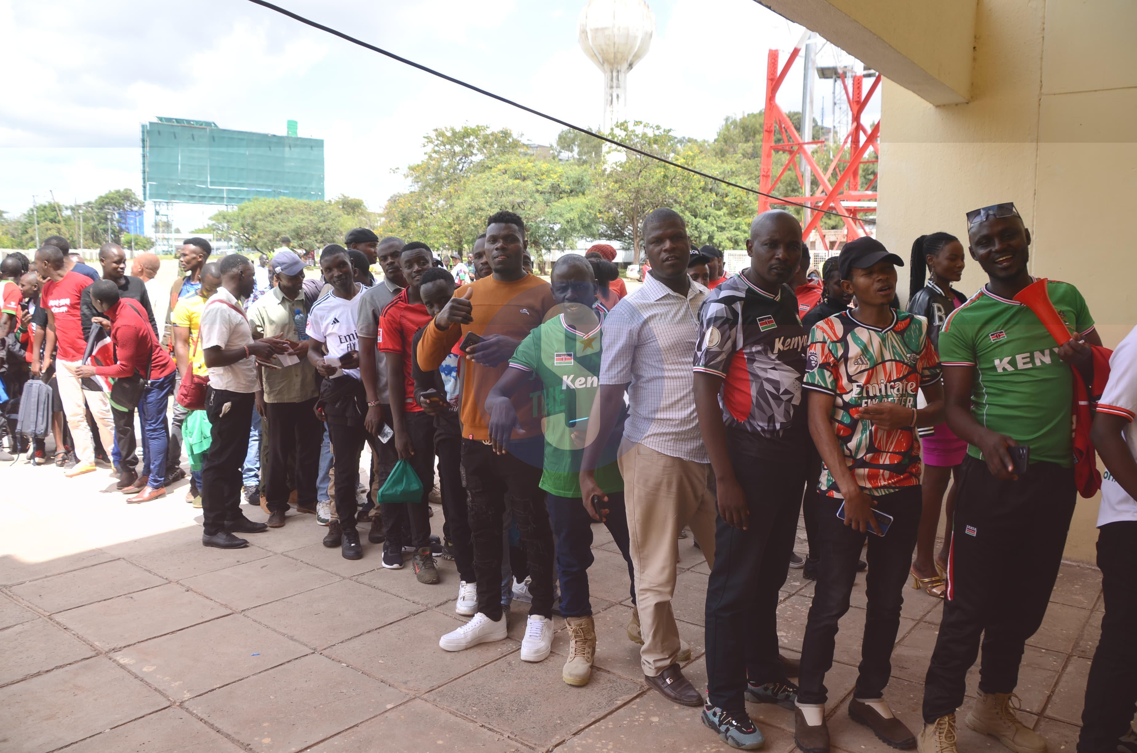 [PHOTOS] Nyayo buzzing ahead of Stars-Gabon clash