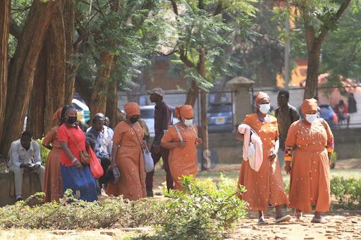 [PHOTOS] Kenyans throng Jevanjee gardens for Azimio prayer rally