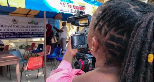 Photographer thrives in gig economy on an island