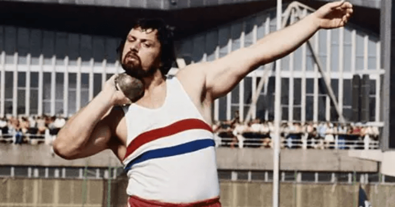 World's strongest man and British shot put record holder Capes dies